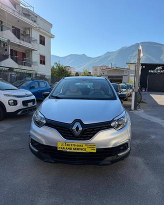 Renault Captur TCe 100 CV Intens