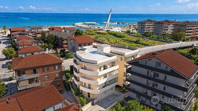 3 LOCALI A FRANCAVILLA AL MARE
