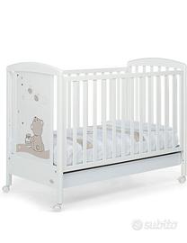 Lettino con sponde per bambini con rotelle