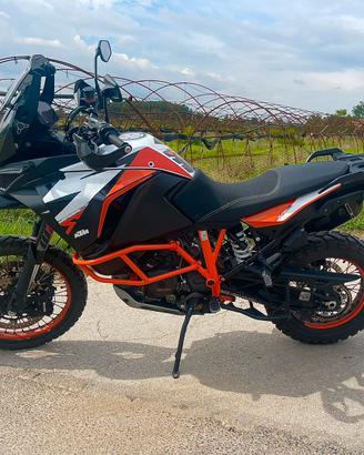 KTM 1290 Super Adventure R (2020/2021)
