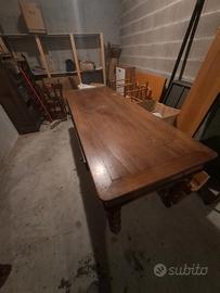 Tavolo in noce nazionale