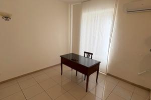 Stanza uso ufficio - sulmona (aq)