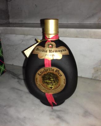 vecchia Romagna etichetta oro