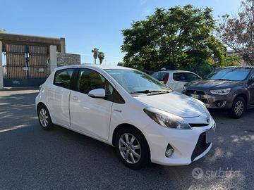Yaris hibrid