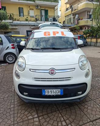 Fiat 500L 1.4 95 CV Pop Star GPL