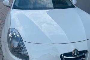 alfa romeo Giulietta 1.4 turbo benzina /gpl