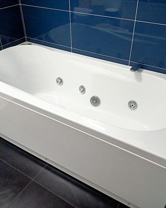 Vasca idromassaggio per interno