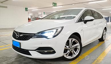 Opel Astra sw per  famiglia con bambini 