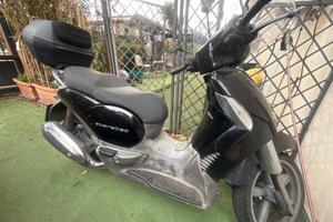 Aprilia Scarabeo 250 ie