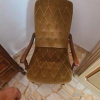 sedia a dondolo imbottita velluto verde