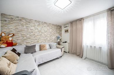 CASA SEMINDIPENDENTE A SOLIERA