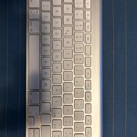 Tastiera Apple bluetooth modello A1314