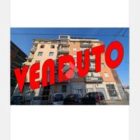 2 LOCALI A MILANO