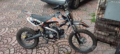 Pit Bike KXD Pro 607 (125cc) – Come nuova