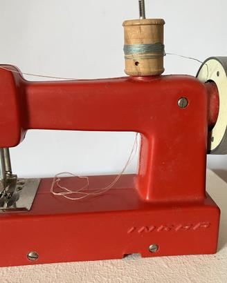 Macchina da cucire giocattolo INGAP anni 60/70