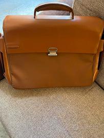 Borsa lavoro PIQUADRO