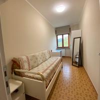 Stanza singola vicino ospedale san carlo