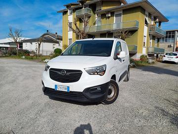 Opel Combo 2020