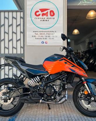 KTM 125 DUKE 2025 TUA DA € 43,00 AL MESE