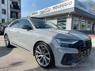 Audi Q8 50TDI COMPETITION QUATTRO S-Line Head-Up M