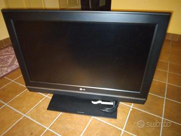 Televisore Lcd 32 pollici