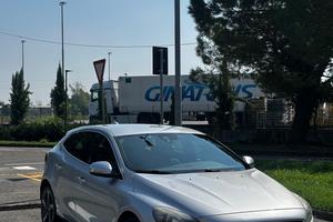 Volvo V40 D2 1.6 Summum
