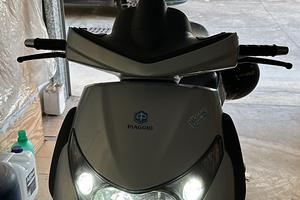 Beverly 125 del 2005