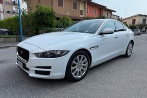 JAGUAR XE 2.0 D