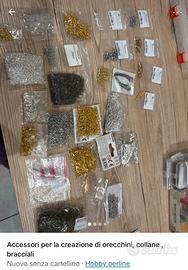 Accessori per la creazione di orecchini, collane ,