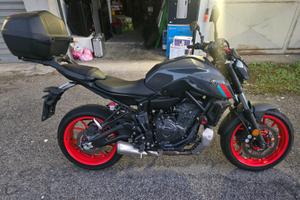 YAMAHA MT07