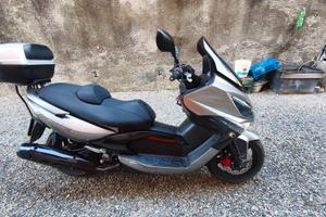 kimco Xciting 300r anno 2009
