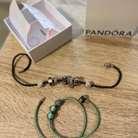 Pandora 2 bracciali in pelle con charm