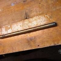 Chiave smonta gomme e attrezzo tira auto