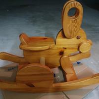 Cavallo a dondolo legno massello forma coniglio
