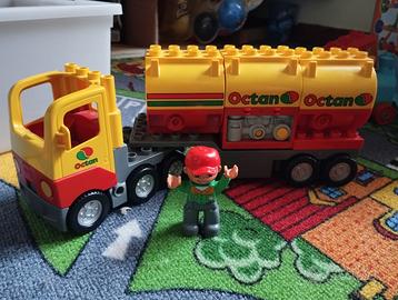 Lego duplo camion