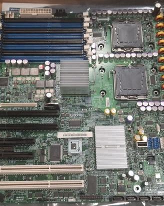 Scheda Madre Server Intel S5000PSL+processori
