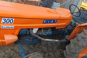 Trattore Fiat 300 2 RM