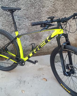 MTB DA 29 MARCA TREK   PROCALIBER 9.6 CARBONIO