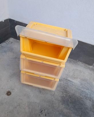 Tris di Contenitori Impilabili in Plastica Gialla
