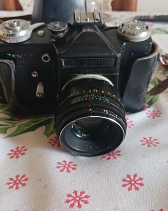 Macchina fotografica antica