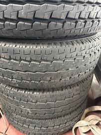 Pneumatici 215/75/16 116/114 Q