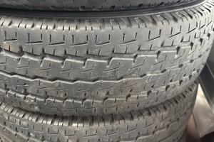 Pneumatici 215/75/16 116/114 Q