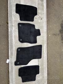 Set Tappetini Originali Volkswagen Golf 8