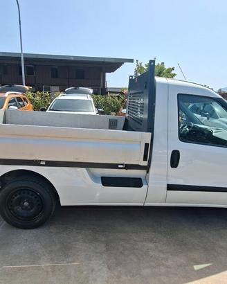 Fiat Doblò 1.6 MJT 105CV Work-Up Maxi Lounge