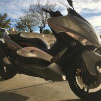 Yamaha T Max - 2006