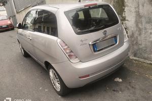 lancia Ypsilon 1'3 multijet