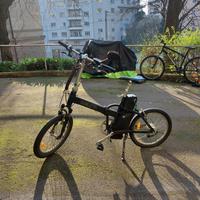 Bicicletta elettrica Ekletta Piega