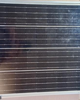 Pannello solare 20 w  12 v funzionante 