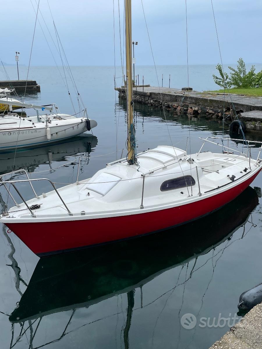 Dinghy — View photo 1
