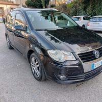 VOLKSWAGEN Touran 7 posti  1.9 TDI 105CV   